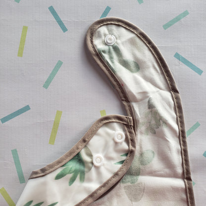 Babero impermeable cactus